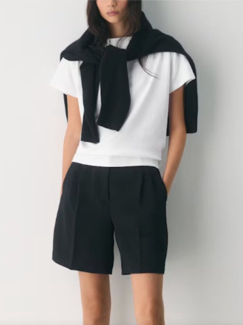 Aritzia Wilfred The Effortless Short Long Crepette Relaxed high-rise wide leg